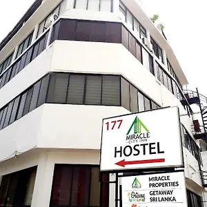  Hostel Miracle